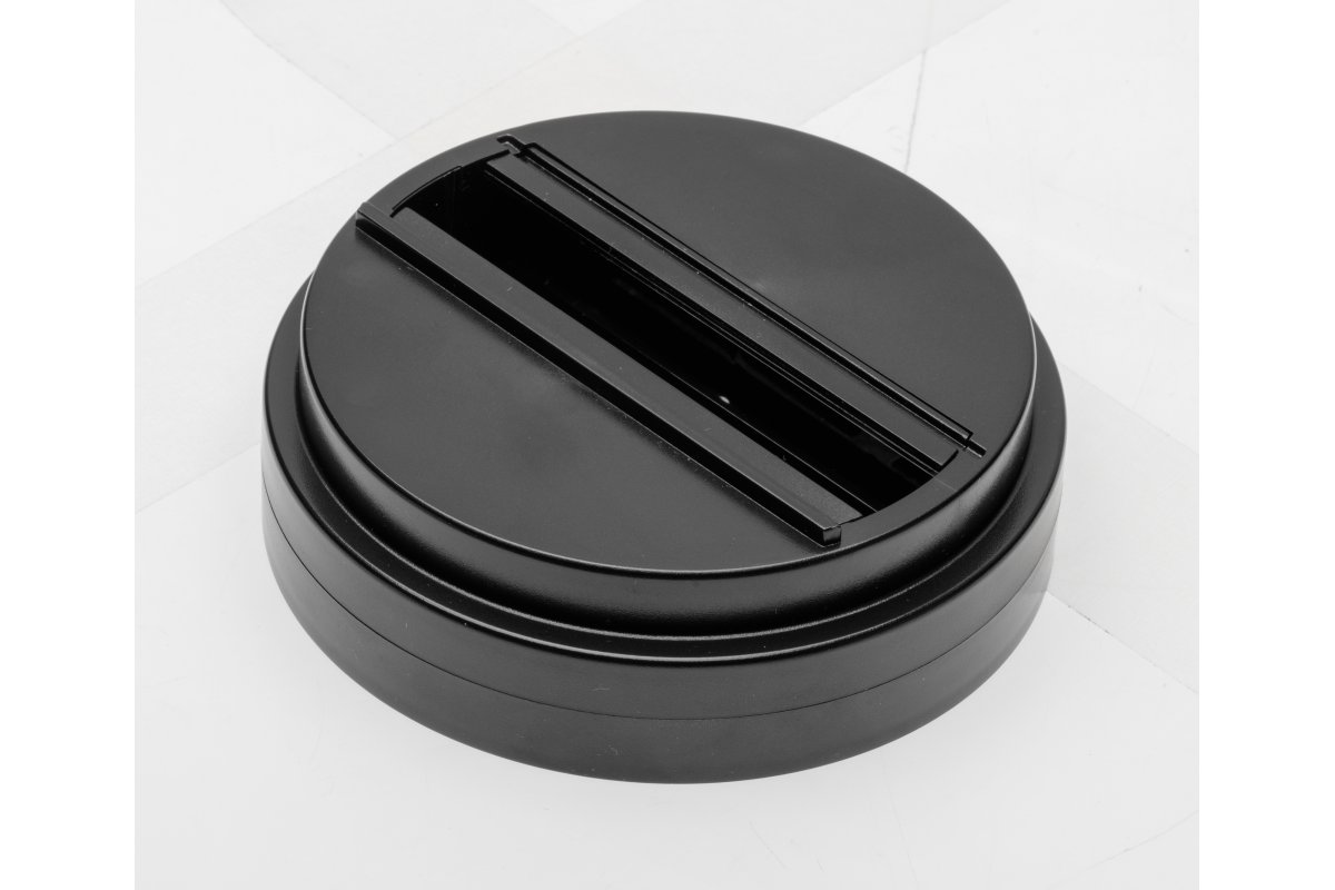 Base for surface mounting for 3-phase adapter, black