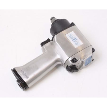 Kiristäminen / löysääminen 750 nm:iin.